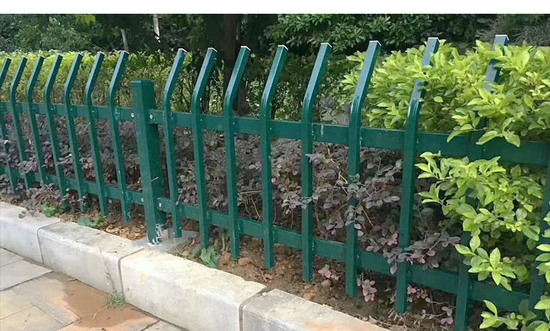 鋅鋼草坪護(hù)欄 鋅鋼草坪護(hù)欄