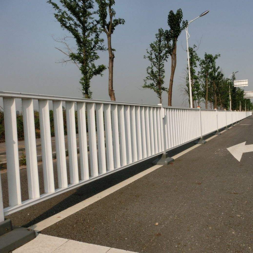 防眩板支架,防眩板作用是什么,防眩板規(guī)范 防眩板支架,防眩板作用是什么,防眩板規(guī)范