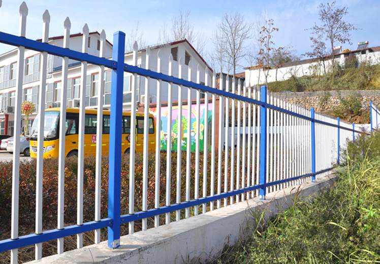 鋅鋼護(hù)欄,鋅鋼圍墻護(hù)欄,鋅鋼護(hù)欄 鋅鋼護(hù)欄,鋅鋼圍墻護(hù)欄,鋅鋼護(hù)欄