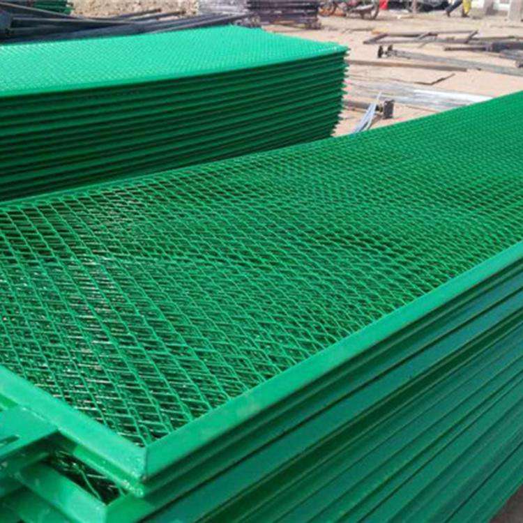 高速防眩板,交通設(shè)施圍欄,交通隔離圍欄 高速防眩板,交通設(shè)施圍欄,交通隔離圍欄