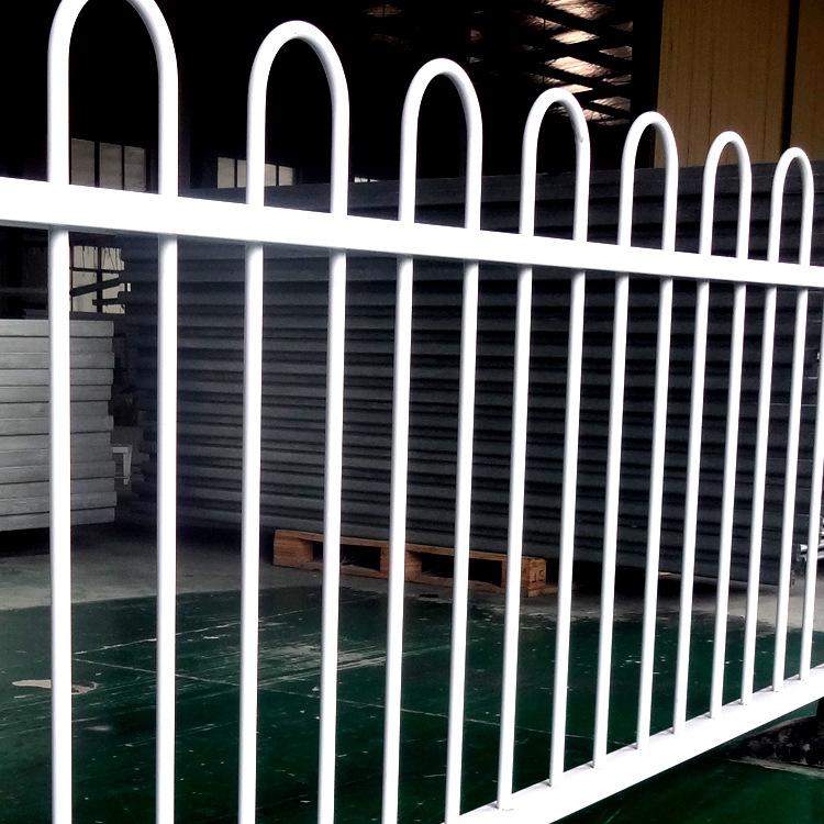 鋅鋼護(hù)欄,鋅鋼圍墻護(hù)欄,鋅鋼欄桿 鋅鋼護(hù)欄,鋅鋼圍墻護(hù)欄,鋅鋼欄桿