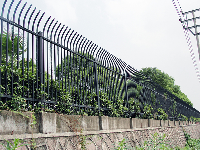 鋅鋼護(hù)欄,鋅鋼圍墻護(hù)欄,鋅鋼道路護(hù)欄 鋅鋼護(hù)欄,鋅鋼圍墻護(hù)欄,鋅鋼道路護(hù)欄