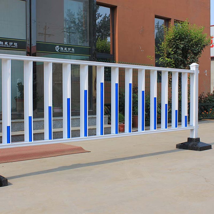 市政護(hù)欄廠家聯(lián)系方式 市政護(hù)欄廠家聯(lián)系方式